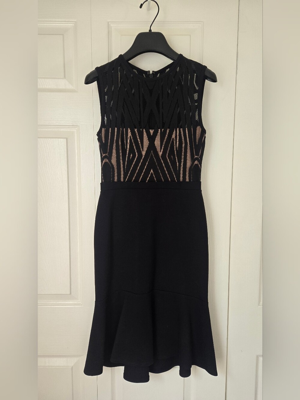 BCBGMAXAZRIA | Alandra Black and Nude Sleeveless Sheath Dress | Size 0
